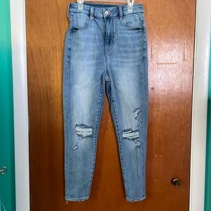 American eagle jeans size 4 X-Short. Light blue color.